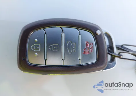 2017 Hyundai Sonata Limited 2.0T из США, поврежденный, VIN 5NPE34AB2HH564199